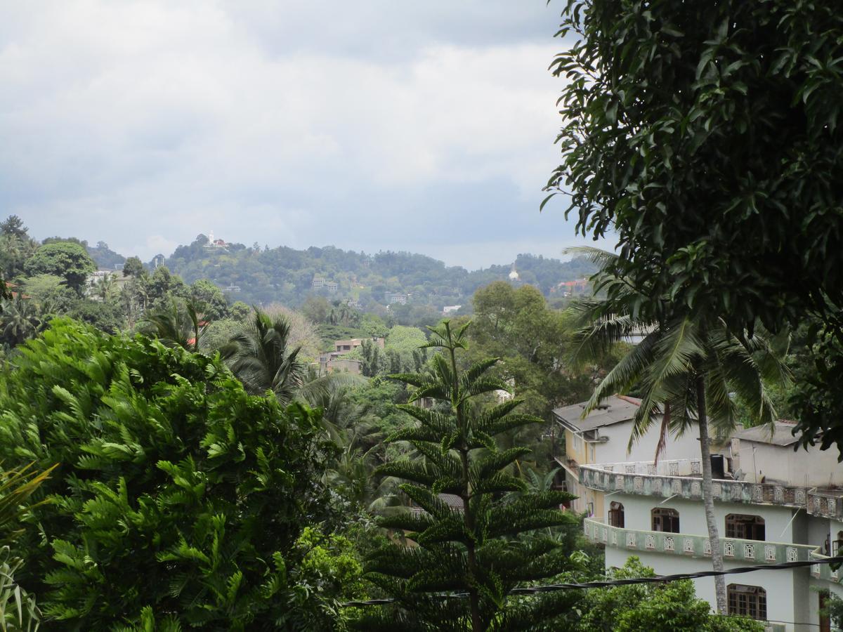 Cloud Inn Kandy Homestay מראה חיצוני תמונה